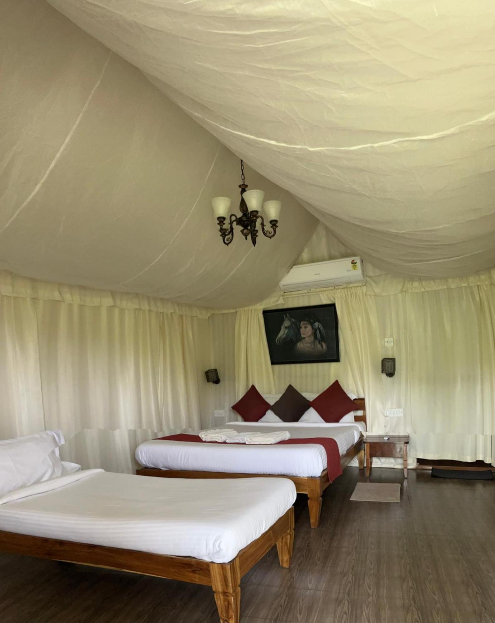 Отель Wilderness Jungle Camp Malavalli Экстерьер фото